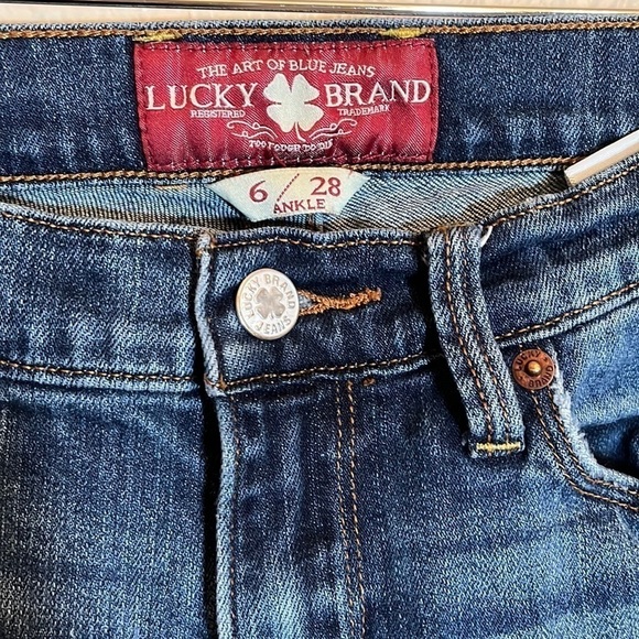Lucky Brand Sofia Boot Cut Ankle Jeans Size 6 - Picture 3 of 16